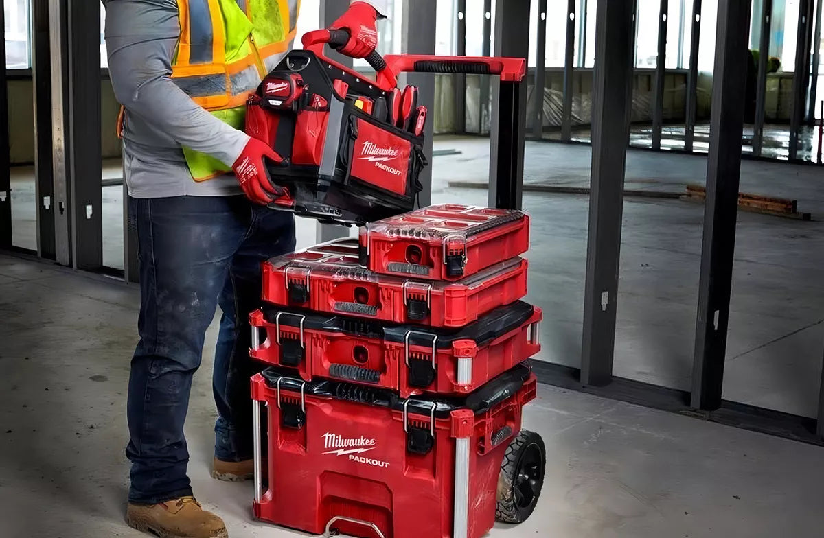Caja Para Herramientas PACKOUT Milwaukee 4822-8425 - Organizador Modular 3 Compartimentos Profesional